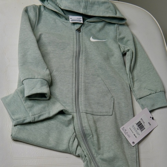 Nike Other - Nike Mint Green Kids Footie